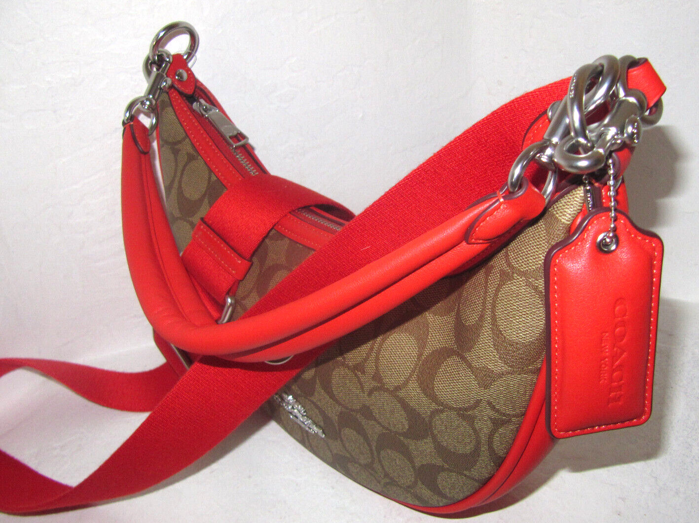 Coach CR283 Aria Shoulder Bag Crossbody Khaki Signature Miami Red Leather NWT