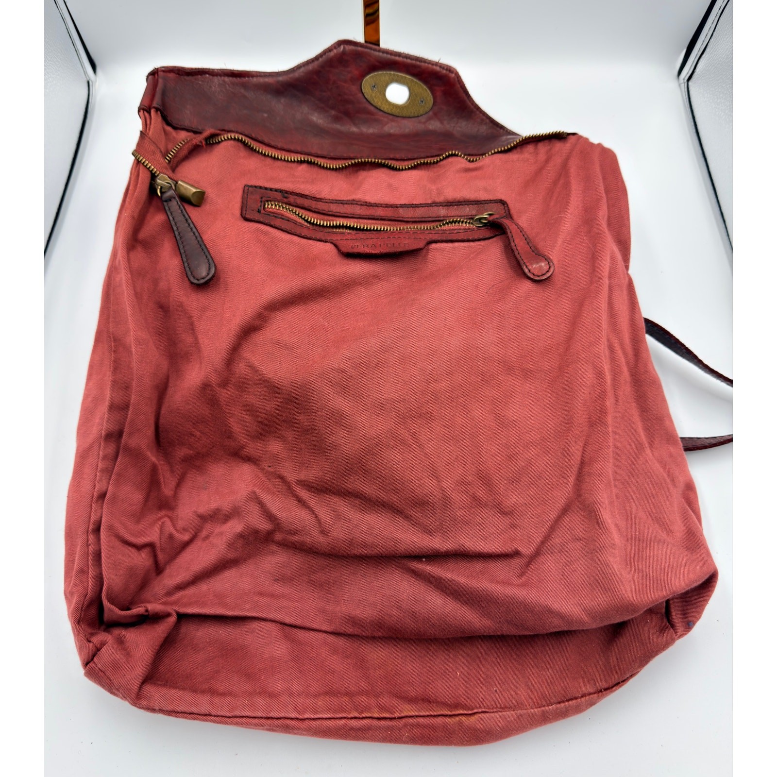 Vintage Vera Pelle Italian Leather Slouchy Crossbody Shoulder Satchel Handbag