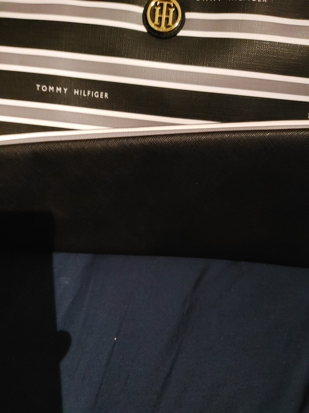 tommy hilfiger purses women