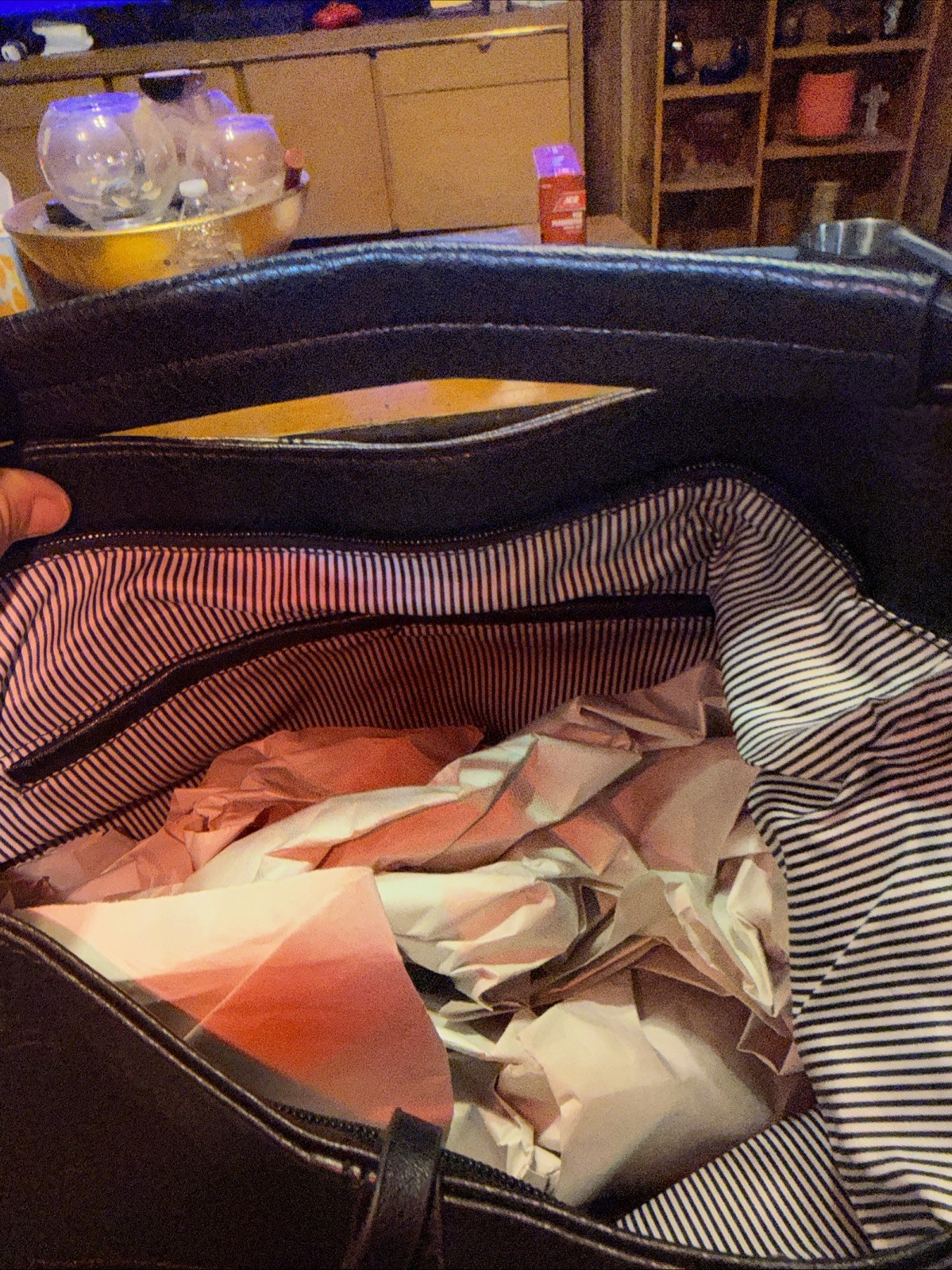 le bag designed in Los Angeles