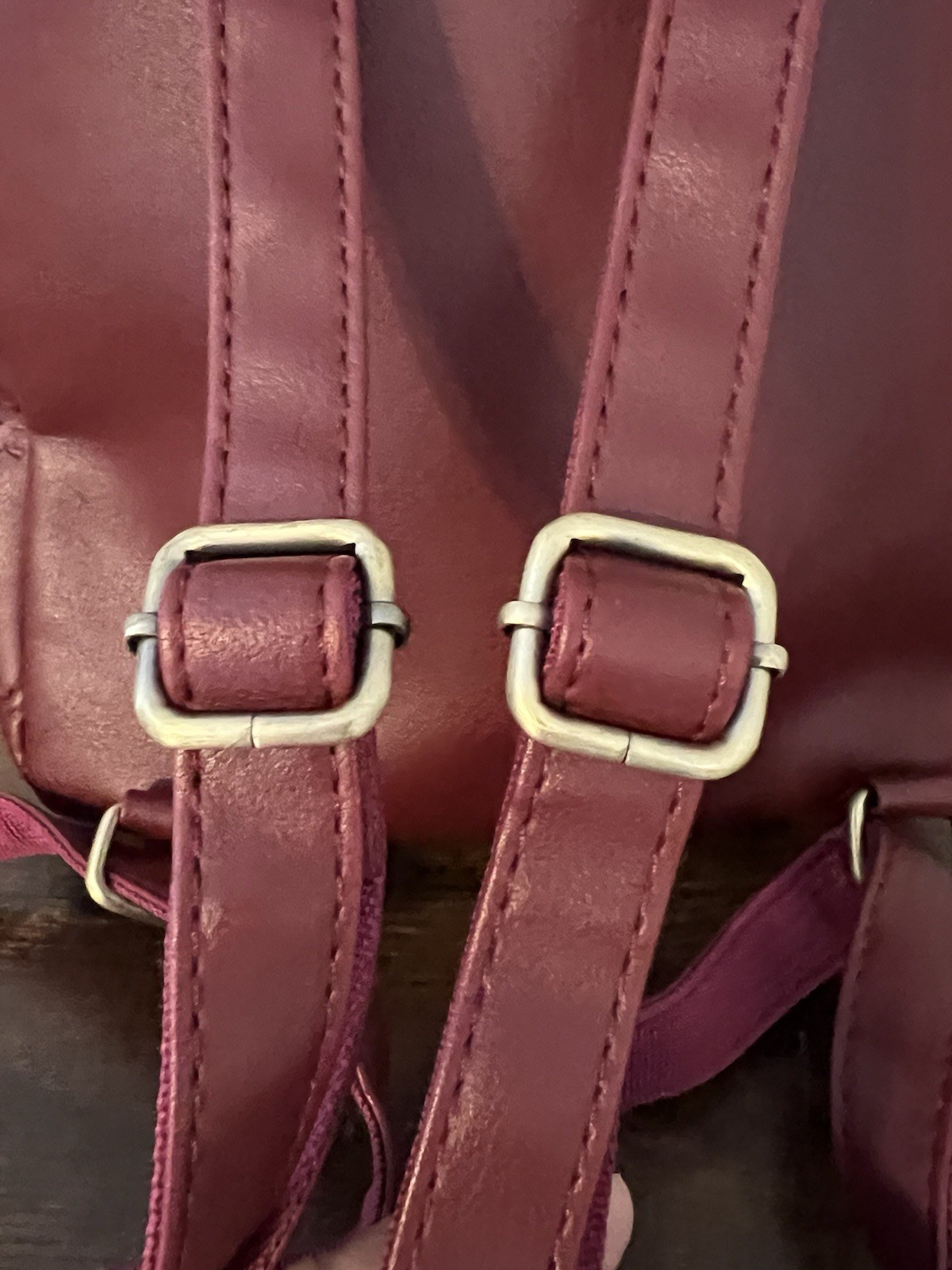 Harry Potter Gryffindor Mini Backpack 100% PU Leather Burgundy BioWorld