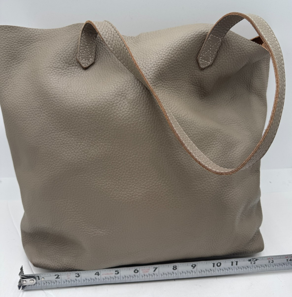 Cuyana Classic Structured Women’s Handbag Brown Leather Double Handle Tote Bag