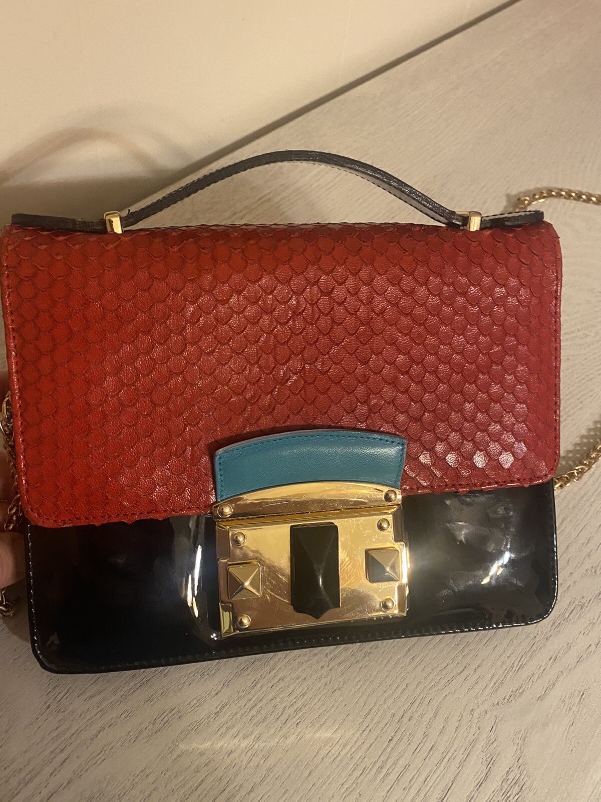 A Piedi Patent Leather Handbag Purse Red Scales Black Gold Turquoise Chain Strap