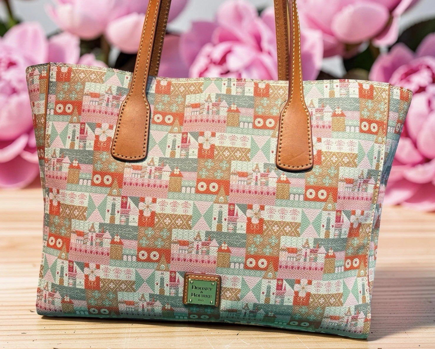 Dooney Bourke Pink Green Biltmore Estate Blooms Ashton Tote Bag Blossom Floral