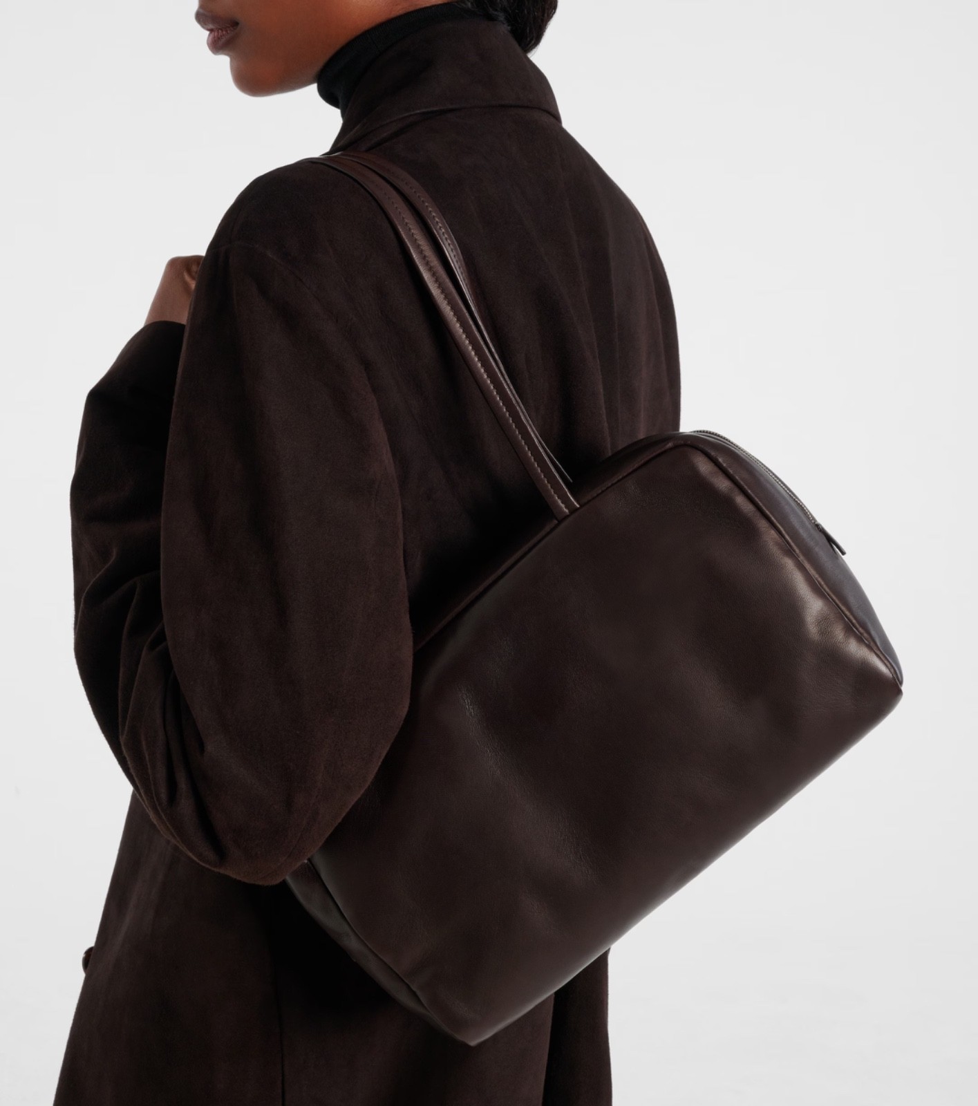 74027 auth THE ROW dark brown leather ASTRA BOWLING Bag