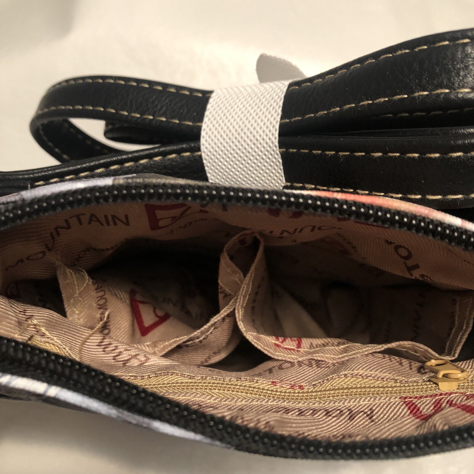 Stone Mountain 3 Bagger Convertible Crossbody Wristlet Clutch BLACK FLORAL $59