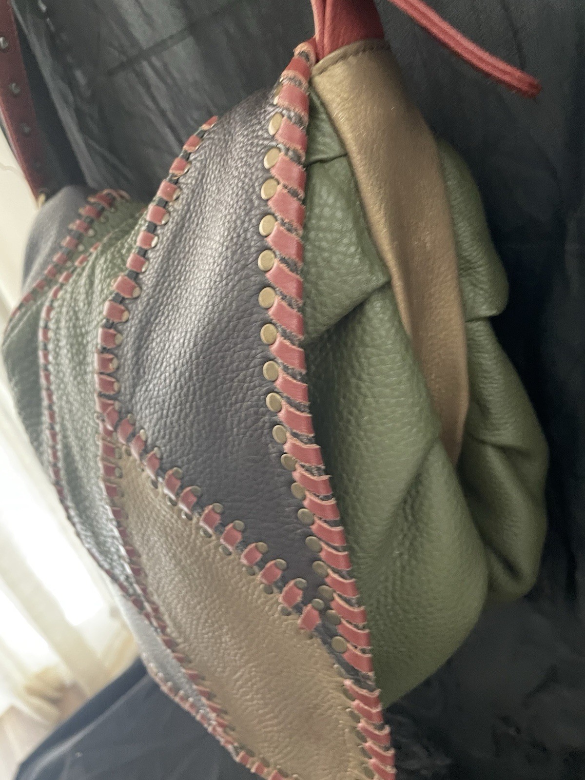 Women’s Colorblock Shoulder Bag Green/Brown/Tan/Red, Zip, Gold Hardware