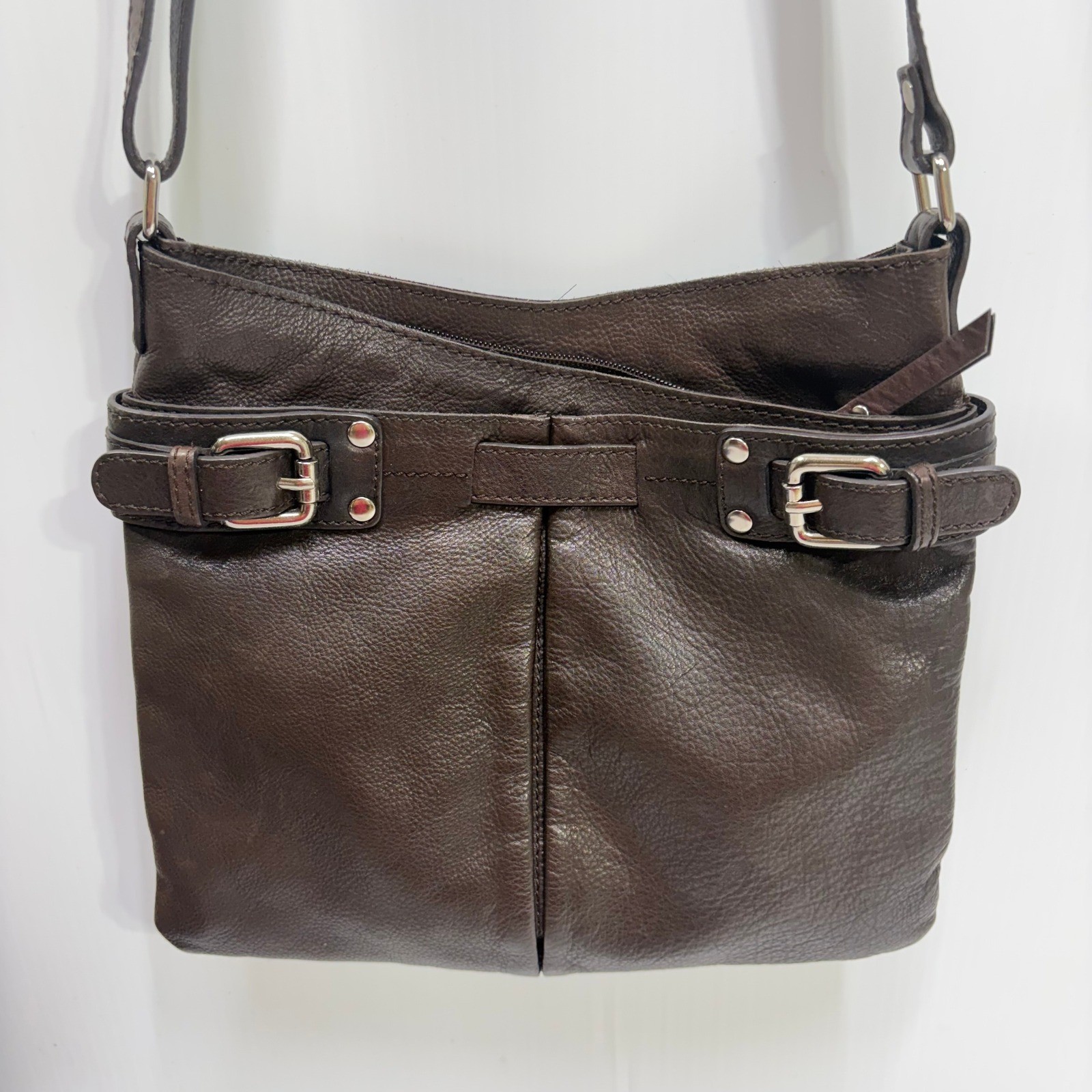 5th Avenue Dark Brown Real Leather Crossbody Bag Silver Buckle Detail Messenger