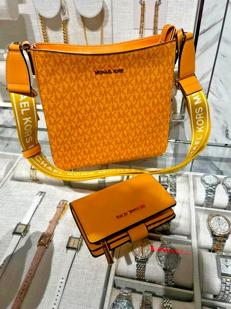 Michael Kors Lady Small Messenger Purse Crossbody Bag + Bifold Wallet Honeywheat