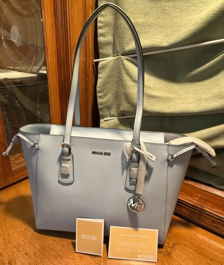 Michael Kors Large Zip Tote Pale Ocean Gold Hardware Hang Tag Inner Pockets