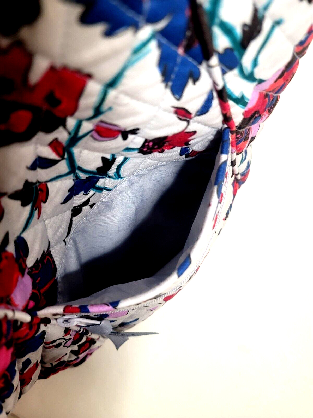 Vera Bradley Hipster In Vineyard Floral Pattern Crossbody Purse 11 x 11.5″