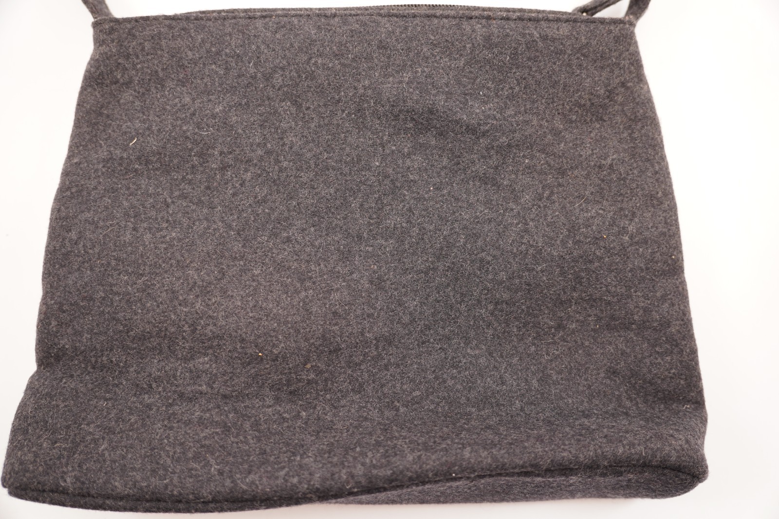 Old Navy Outlet Dark Gray Wool Purse Wool Rayon Polyester Double Lining Nylon