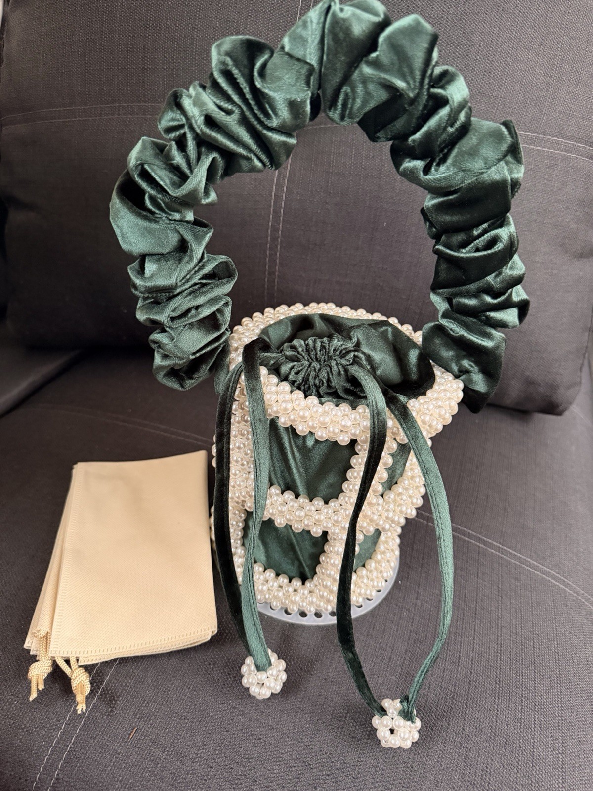 Green Satin Faux Pearl Beaded Drawstring Bucket Bag Scrunch Top Handle Lined