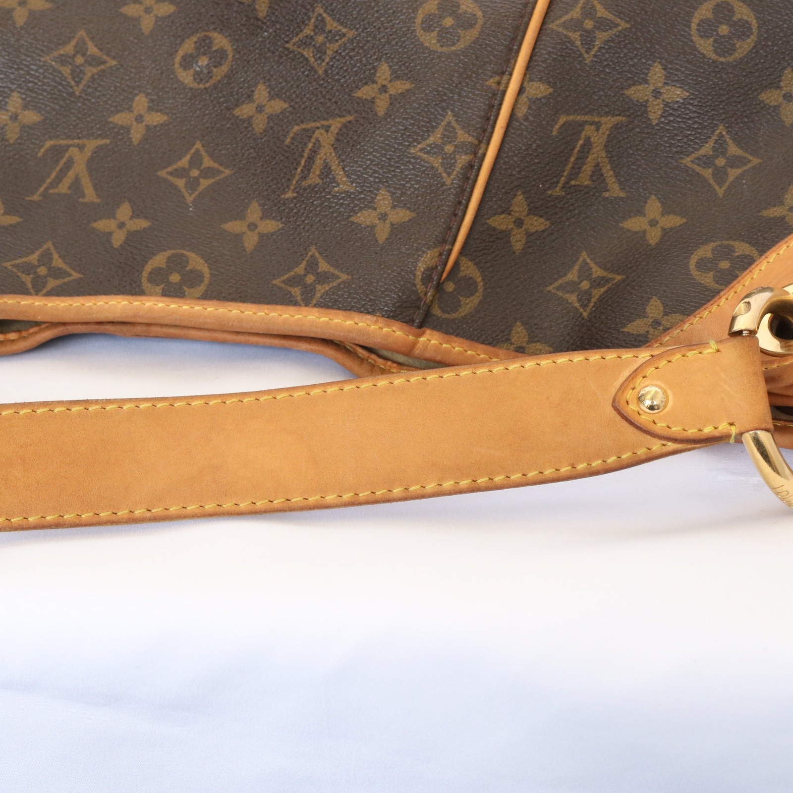 Authentic Louis Vuitton M56381 Galliera GM Brown Monogram Shoulder Bag