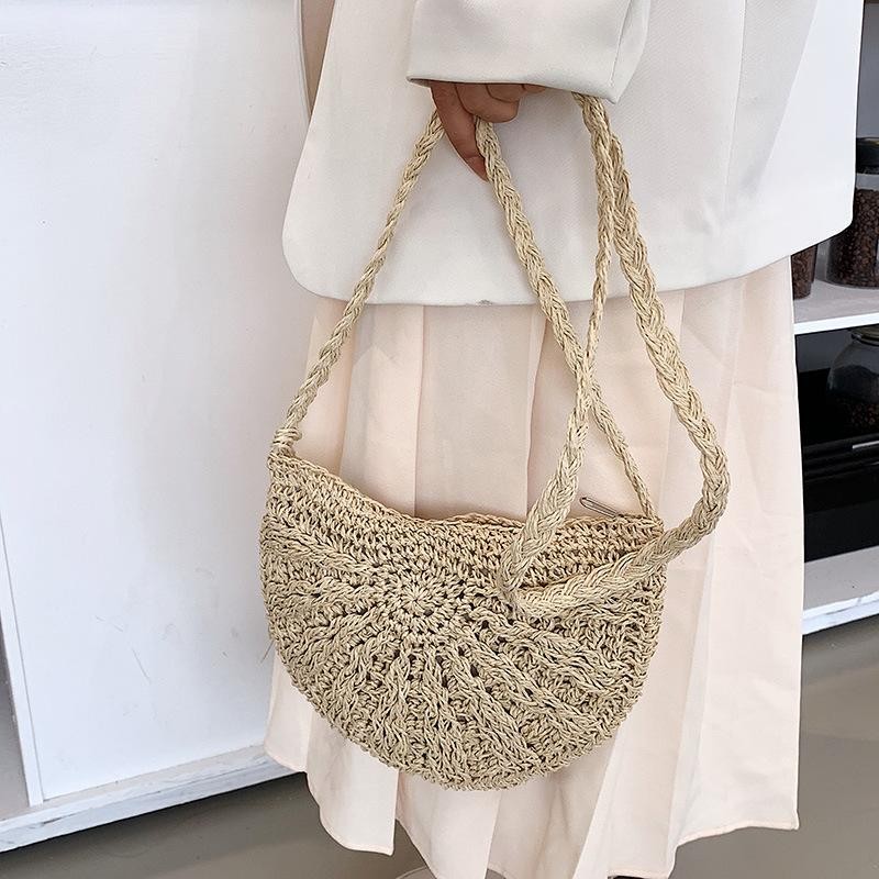 Fashion Semicircle Straw Woven Shoulder Crossbody Bag Travel Small Handbag Ladie