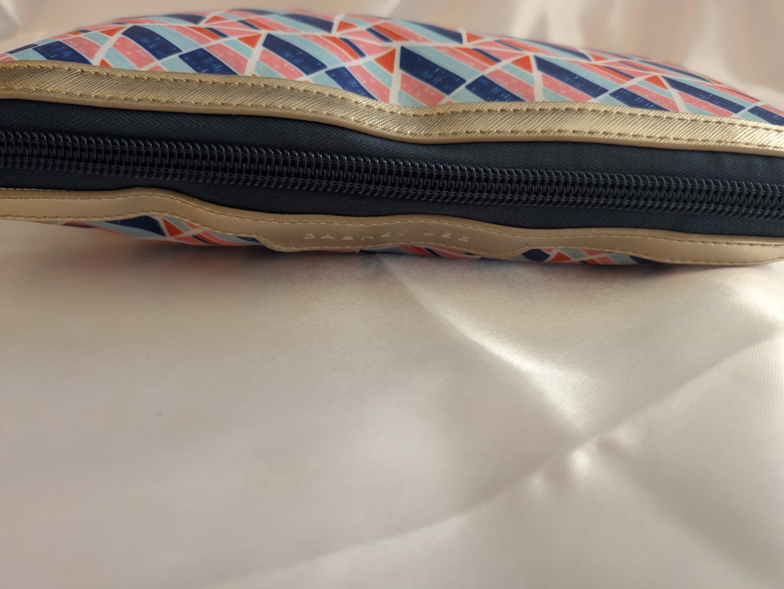 Dabney Lee Multicolor Opens Large Packable Weekender Zippy Lined Inner Pockets