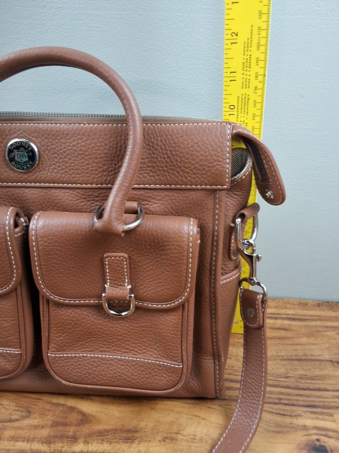 Dooney & Bourke Double Pocket Tote Brown Leather Zip Top Sholder Strap See Photo