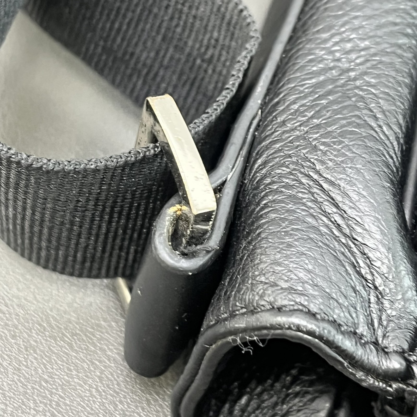 Loewe Pre-Owned Authentic Messenger Bag Black Free Tracked Shipping