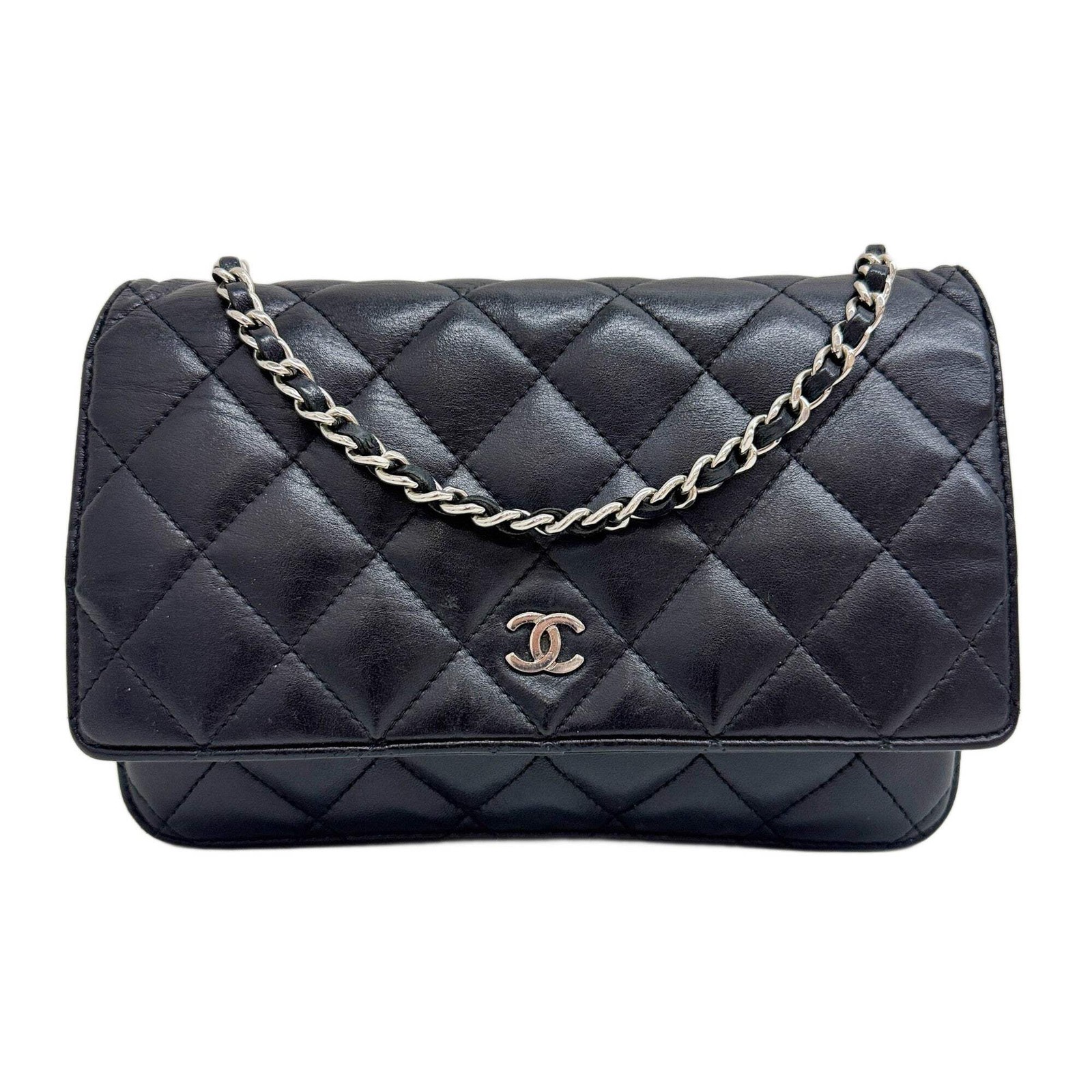 CHANEL Wallet on Chain 2019 Matelasse Black Leather Shoulder Bag