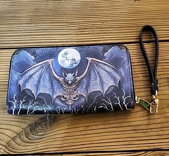SKULLETTE Moonreaver Purse wallet Wristlet zip around-Halloween-Goth-Punk-Bat
