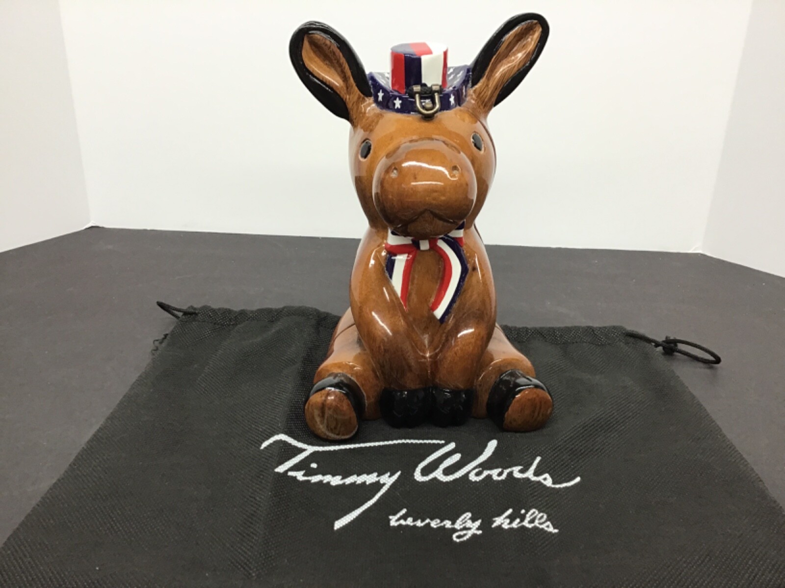 DONKEY Red,White,Blue TIMMY WOODS Beverly Hills Carved Acacia Wood Handbag w/Bag