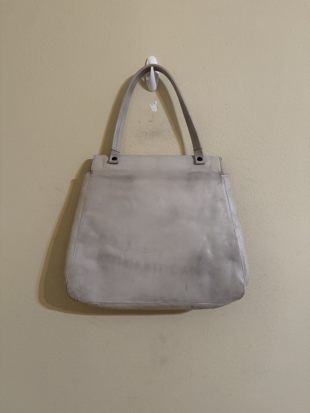 Cherevichkiotvichki Large Lock Handbag Leather Dirty White Color