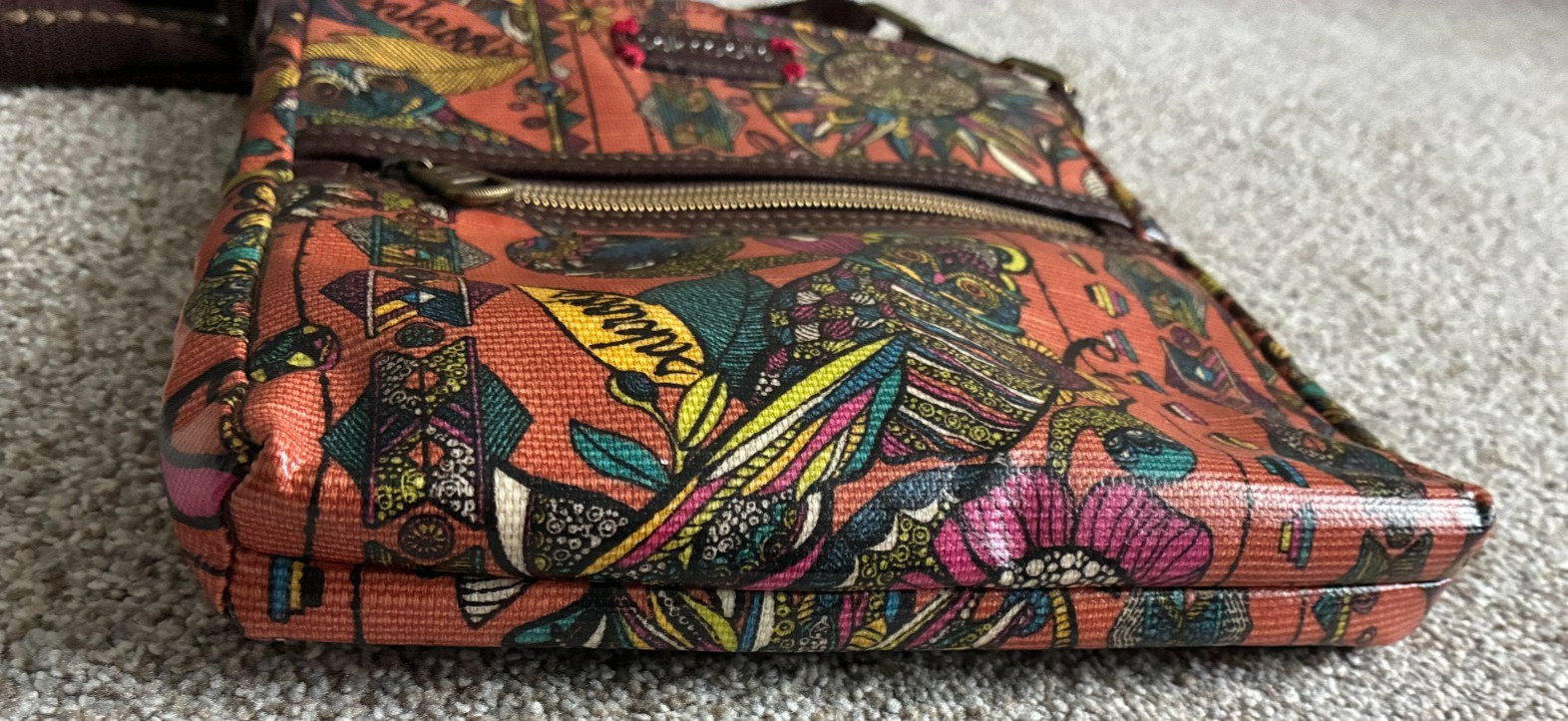 SAKROOTS Shoulder Crossbody Purse Coated Canvas Floral Owl Design ~ EUC!!