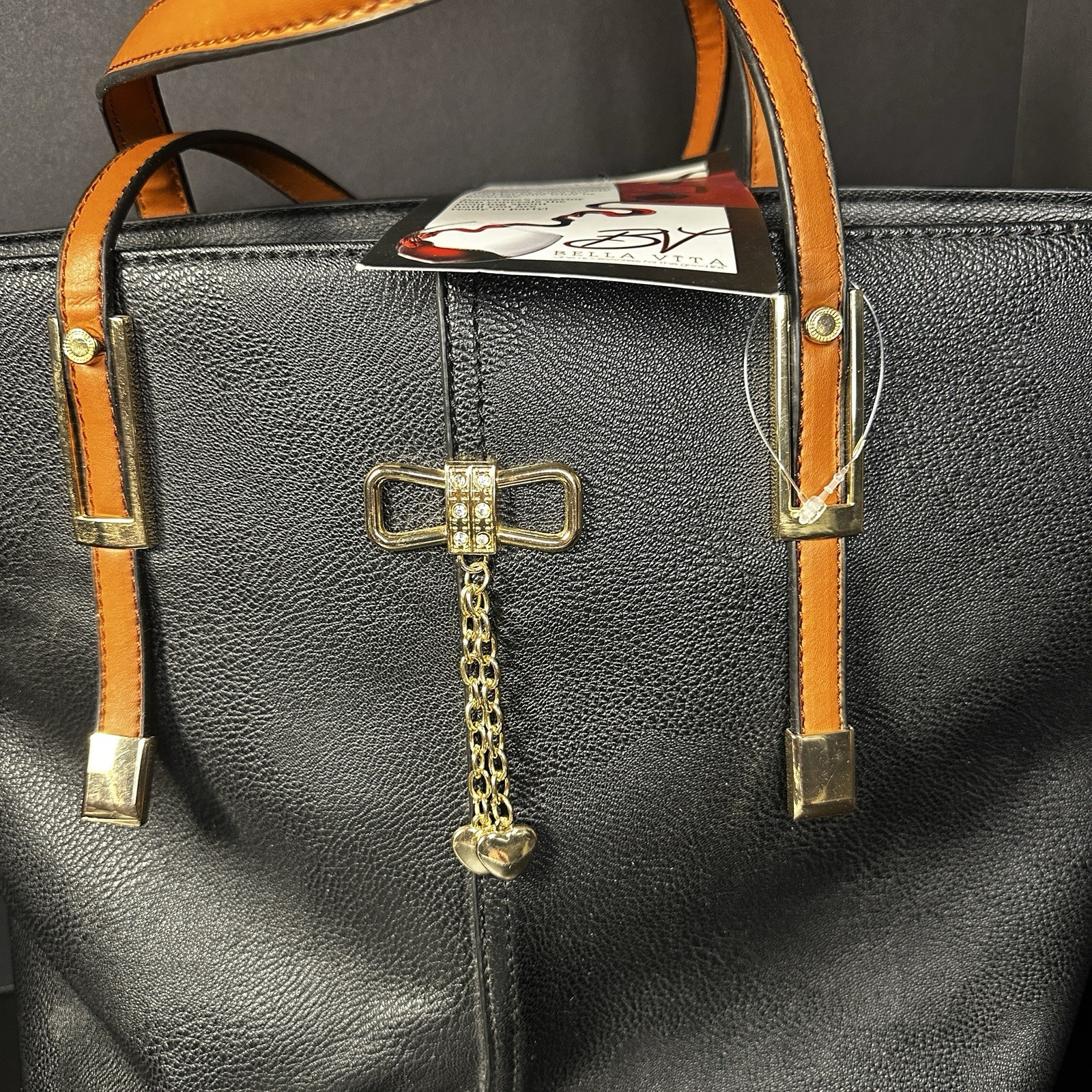 NEW Trendy Black Bella Vita Porto Vino WINE PURSE Brown Strap Charms 1.5 Liter