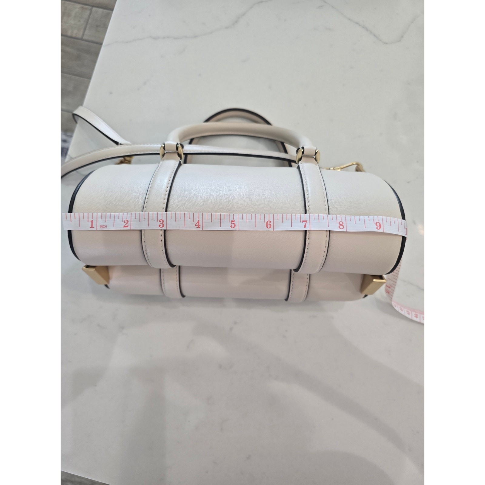 Katie Spade Small Icon Tote Cream white color worn once heart shape