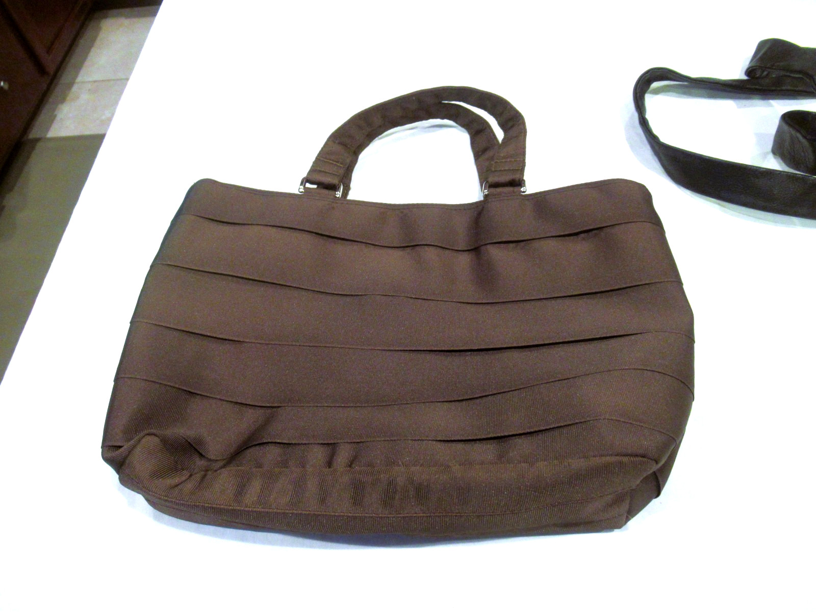 David Dart brown striped nylon purse