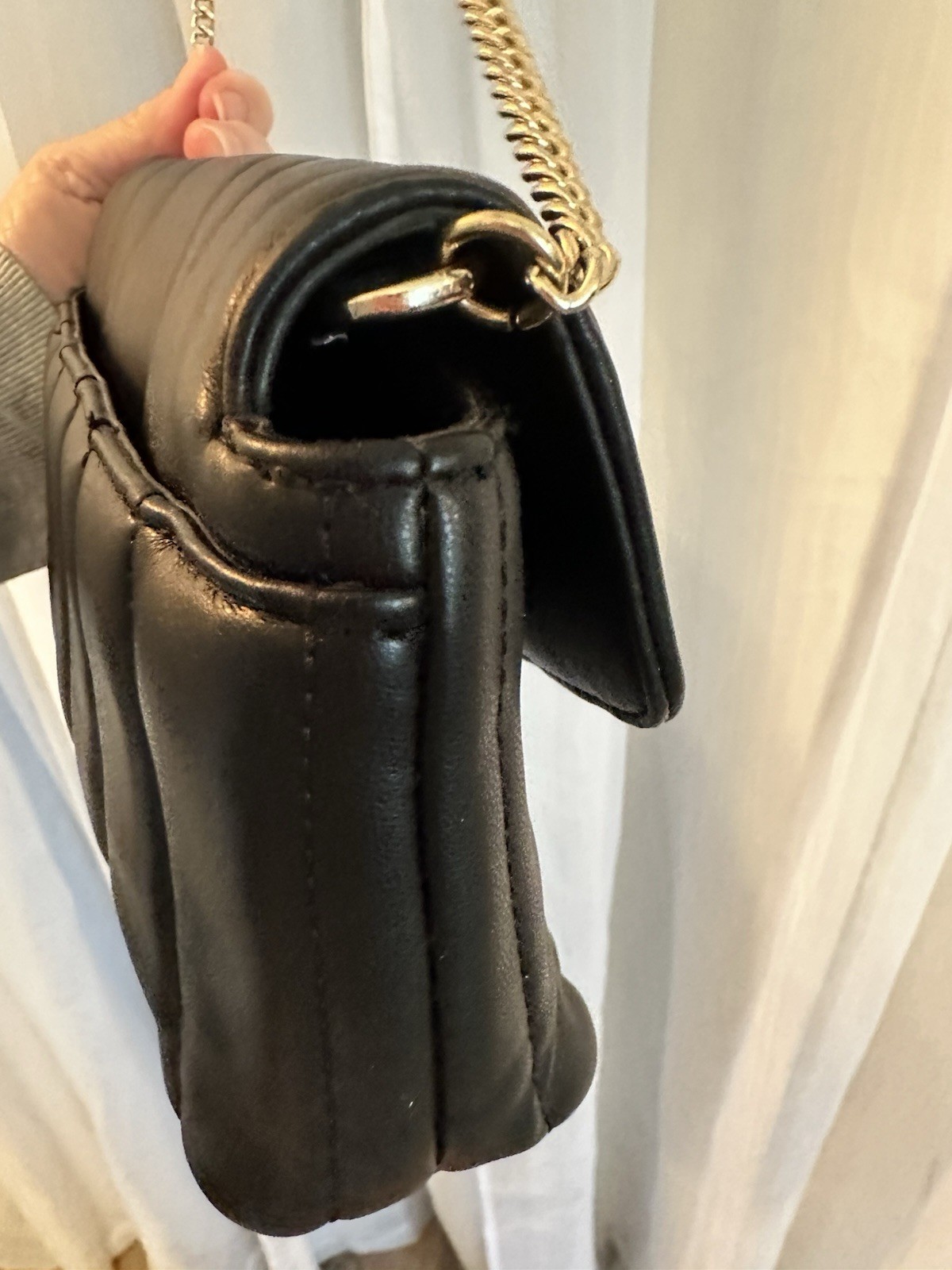 DKNY Black Quilted Shoulder Bag With Gold Chain Strap