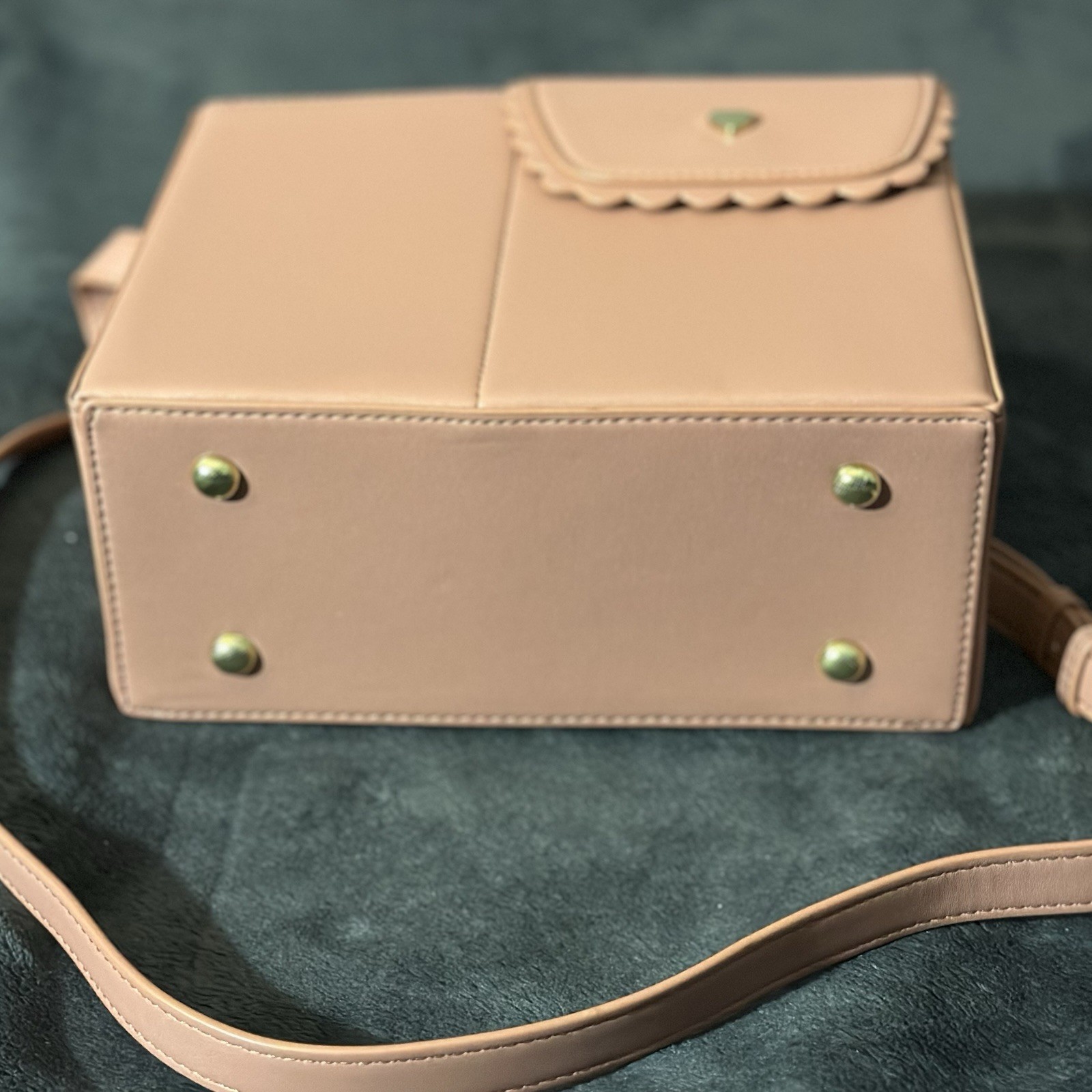 kate gabrielle Pink Shoulder Bag Heart Accent Scalloped Edge with Bag Charm