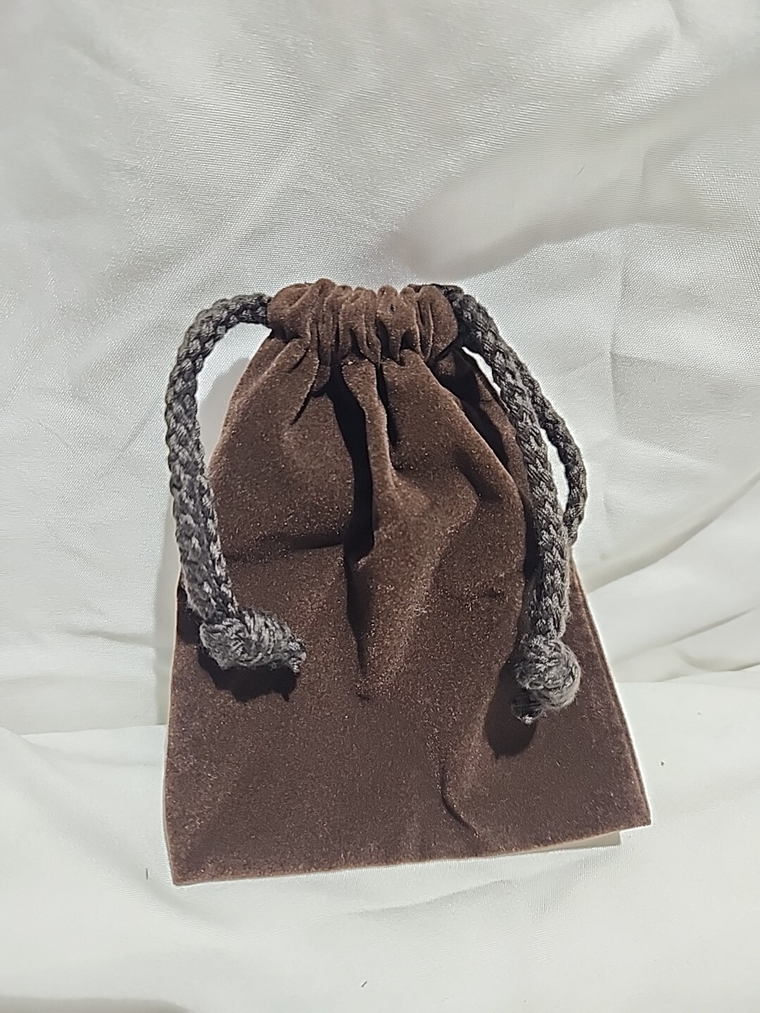 Michael Kors Drawstring Brown Jewelry Bag NEW 4.5″ X 5.5″