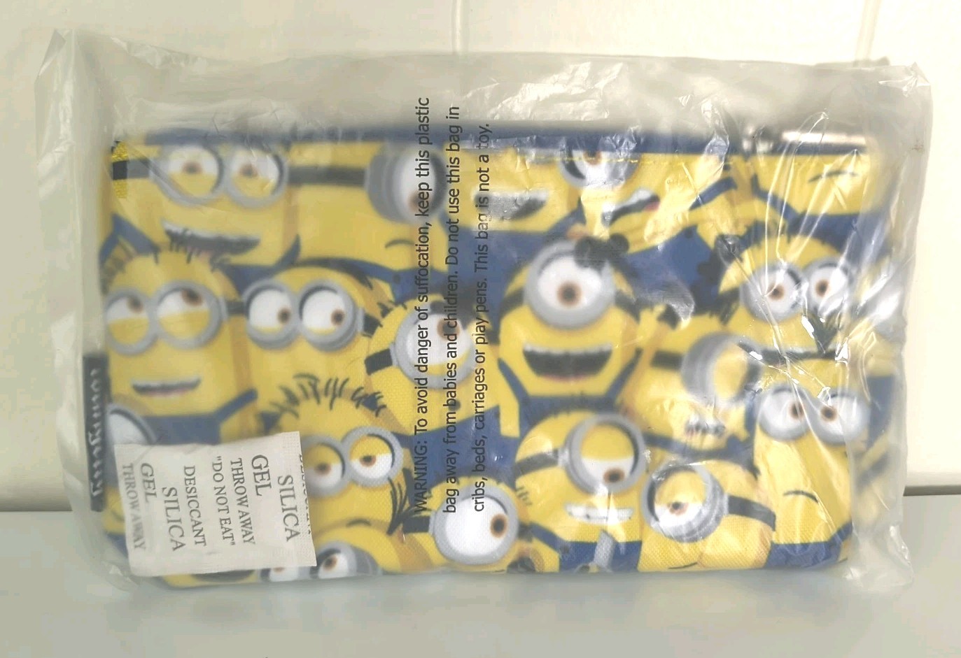 LoungeFly Minions Pencil Case Brand New Rare Small Clutch Bag