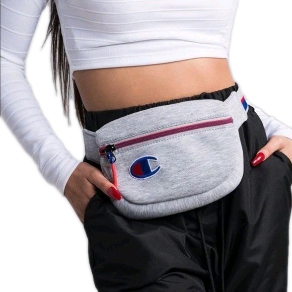 NWT CHAMPION LIGHT GREY ATTRIBUTE WAISTPACK UNISEX FANNYPACK BAG NEW WITH TAGS..
