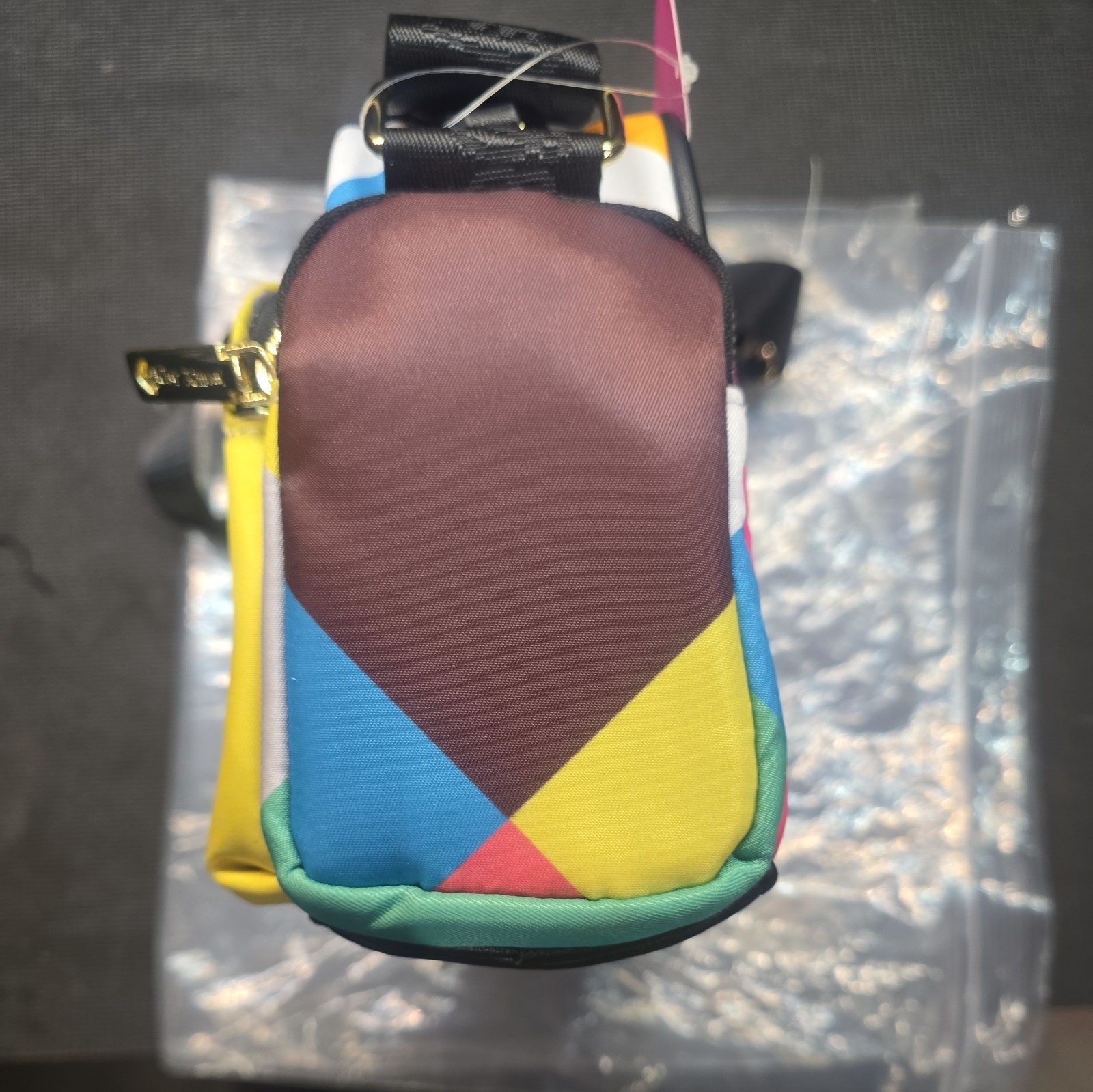 Brand New with tag Betsy Johnson Be Mine Crossbody W/airpod Case Multicolor