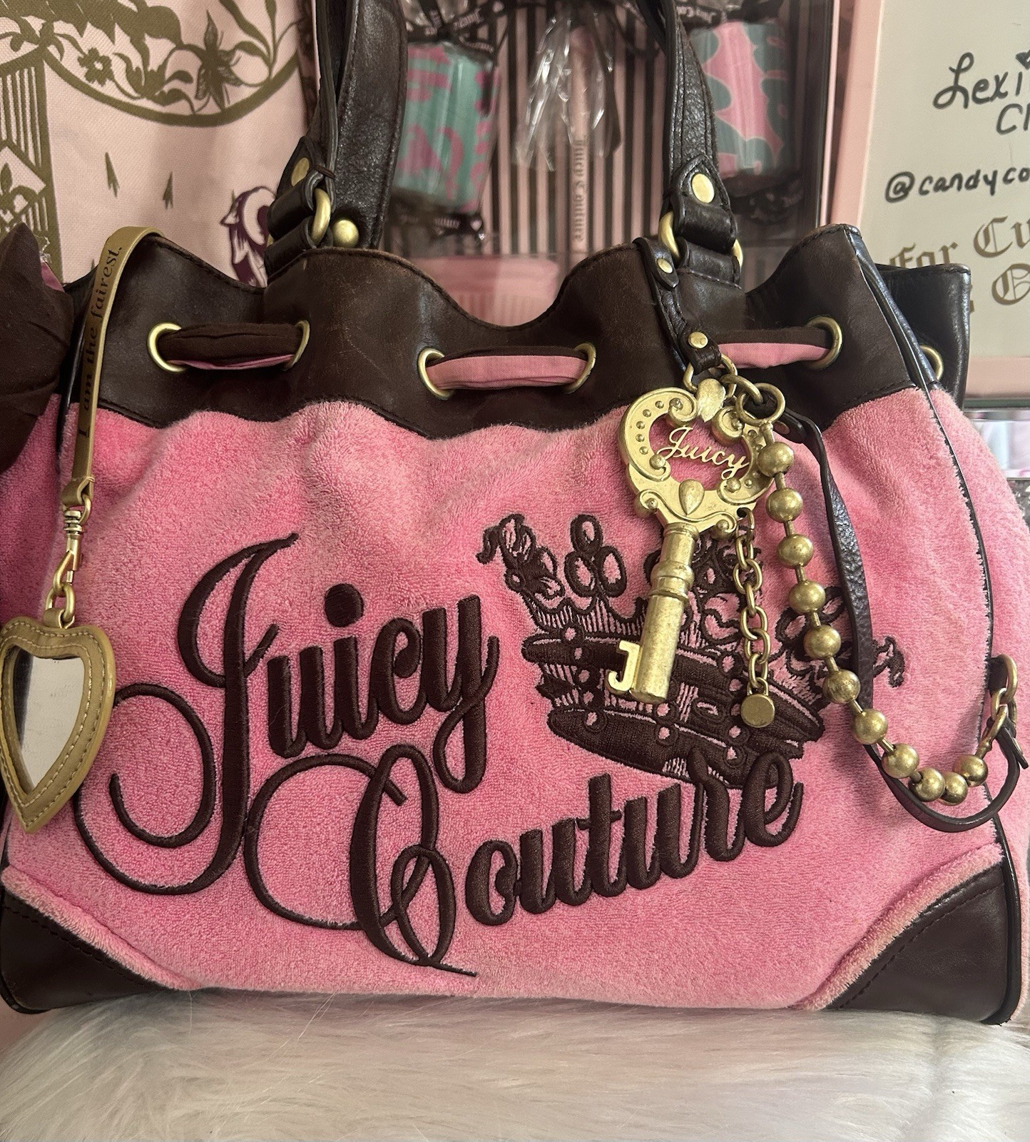 Y2K Vintage 2010 Juicy Couture Bubblegum Pink Terry Daydreamer Bag Key Charm