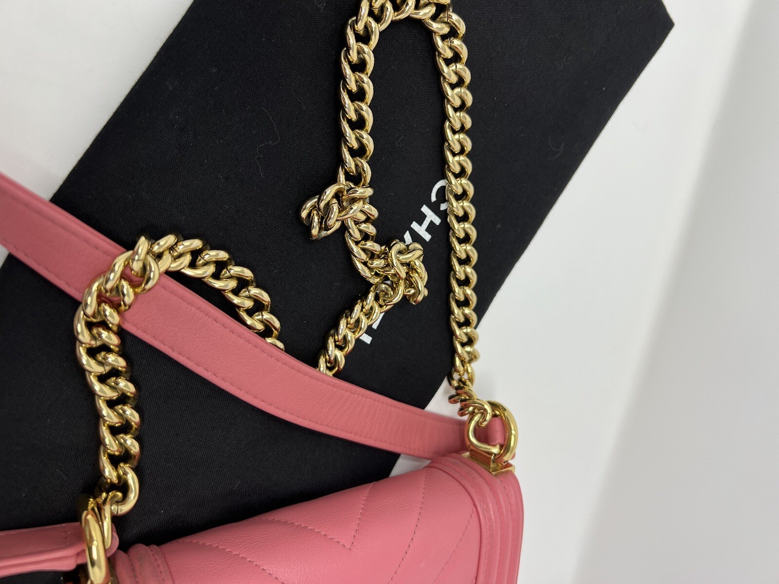 CHANEL NORTH SOUTH CHEVRON LE BOY LEATHER FLAP PINK