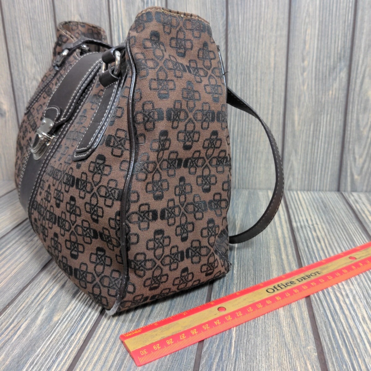 Croft & Barrow Shoulder Hand Bag Purse Brown Canvas Faux Leather Straps Cross