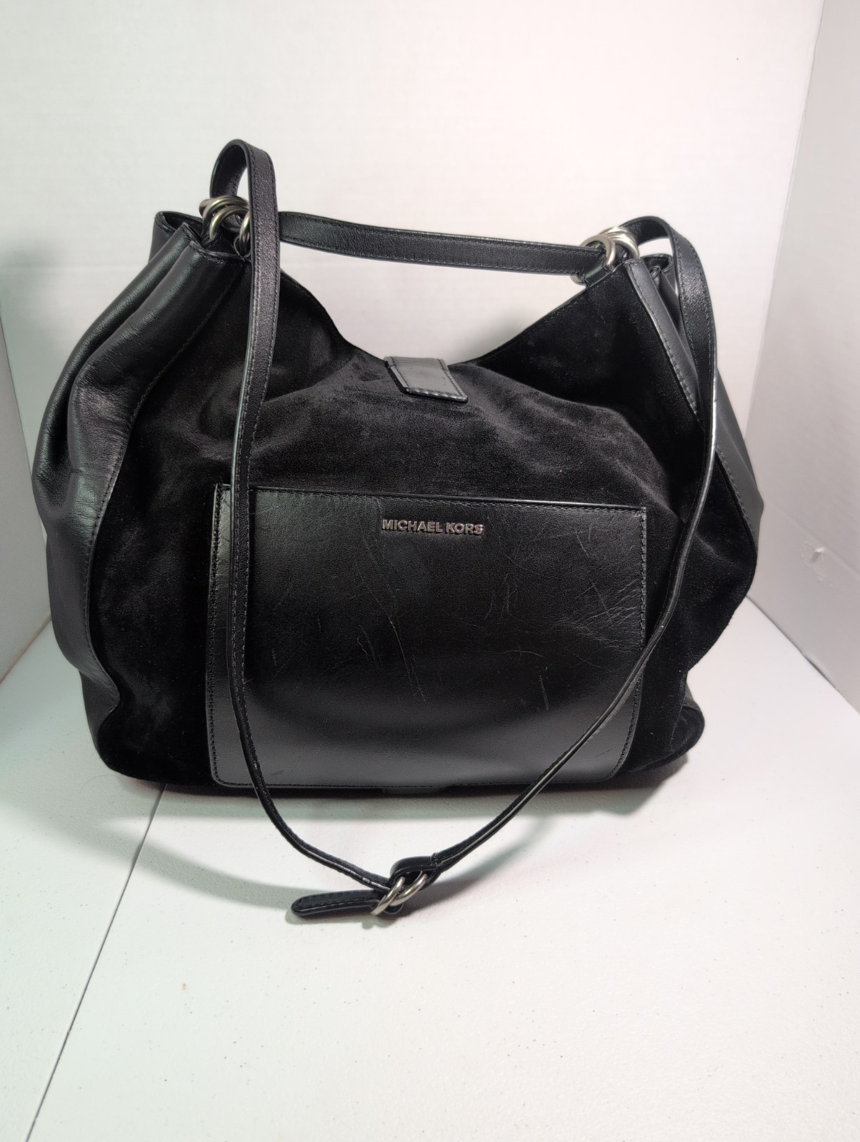Michael Kors Quincy Large Shoulder Tote in Suede and Leather Black