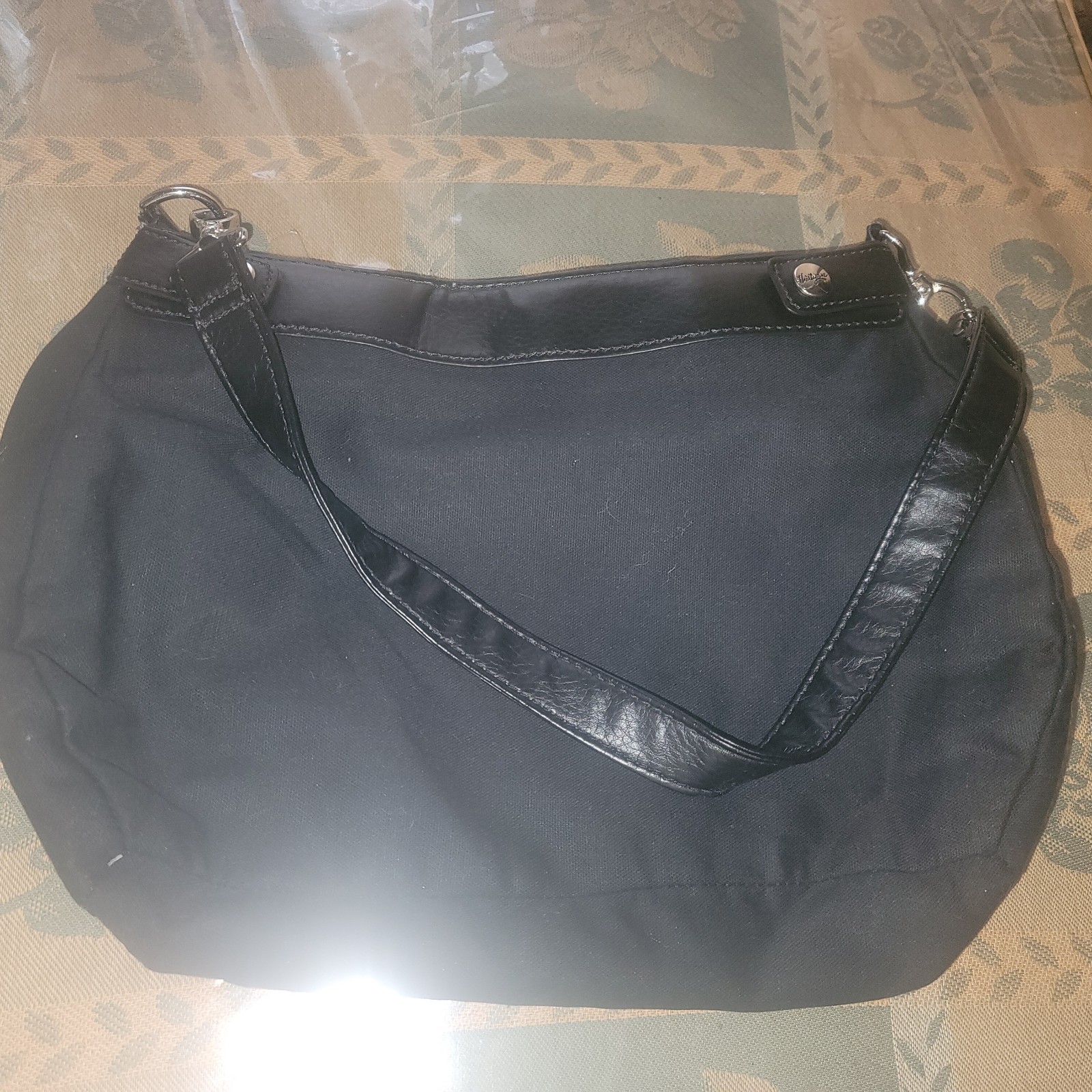 Thirty One Skirt Purse Shoulder Handbag Black Fabric and Faux leather