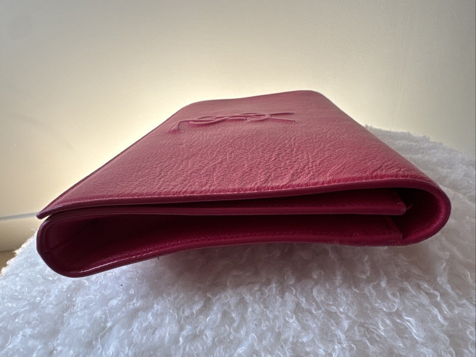 AUTH YVES SAINT LAURENT BELLE DE JOUR ENVELOPELARGE CLUTCH PINK YSL