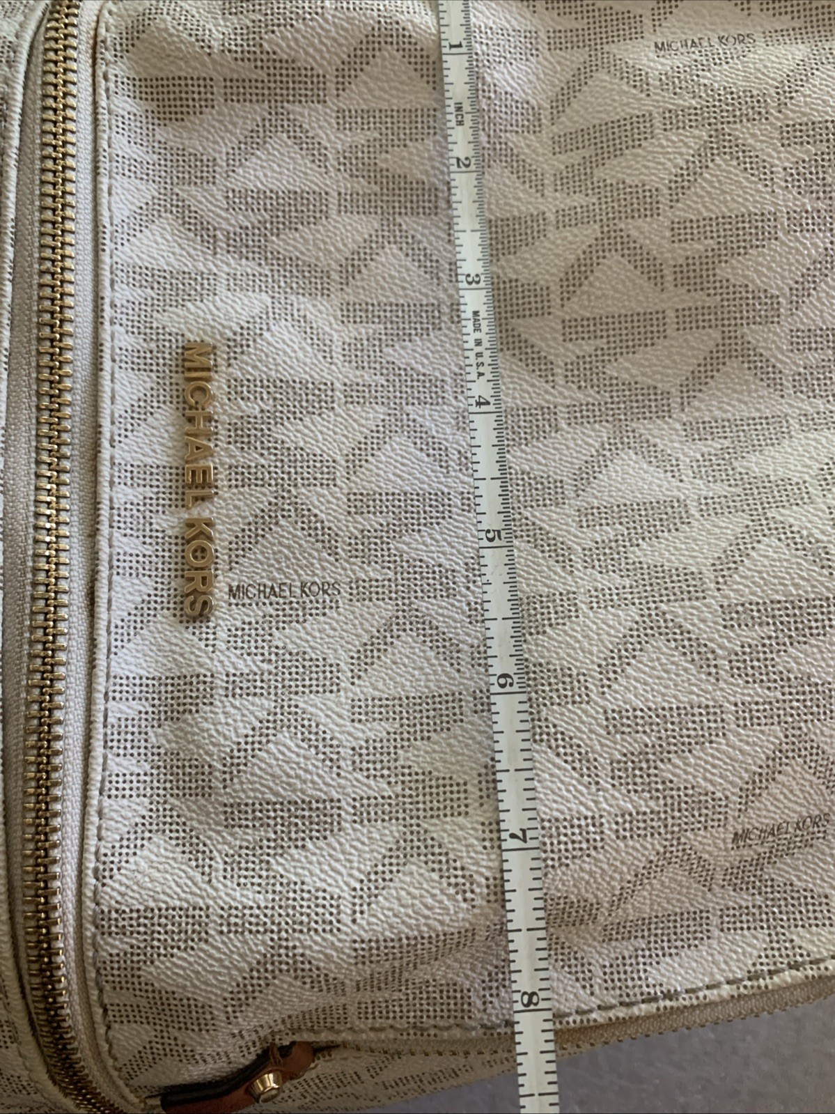 Michael Kors 30S7GEZB1B Women’s Backpack Medium – Vanilla