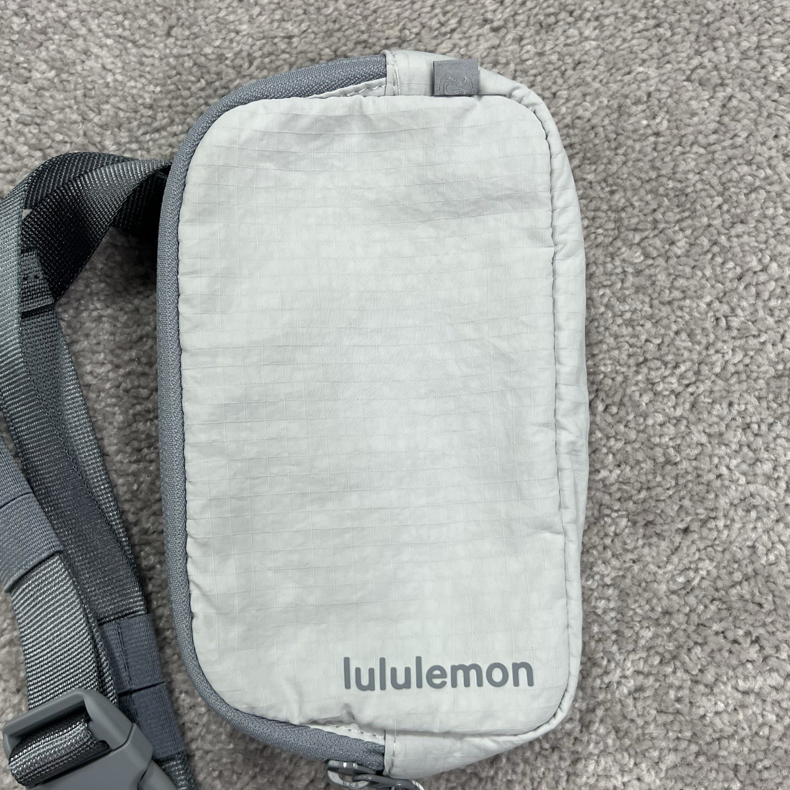 Lululemon Everywhere Mini Belt Bag Gray Ripstop Adjustable LU9BJ9S New NWT