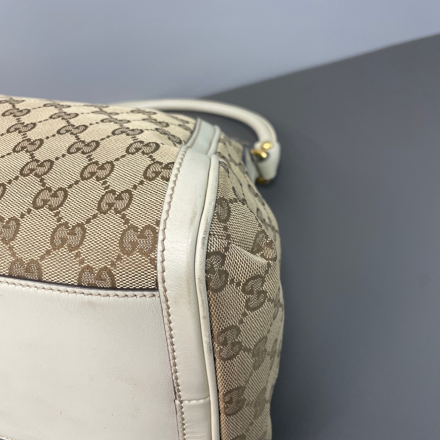 Gucci Pre-Owned Authentic Underarm Bag Monogram Canvas Free Tracked Shipping