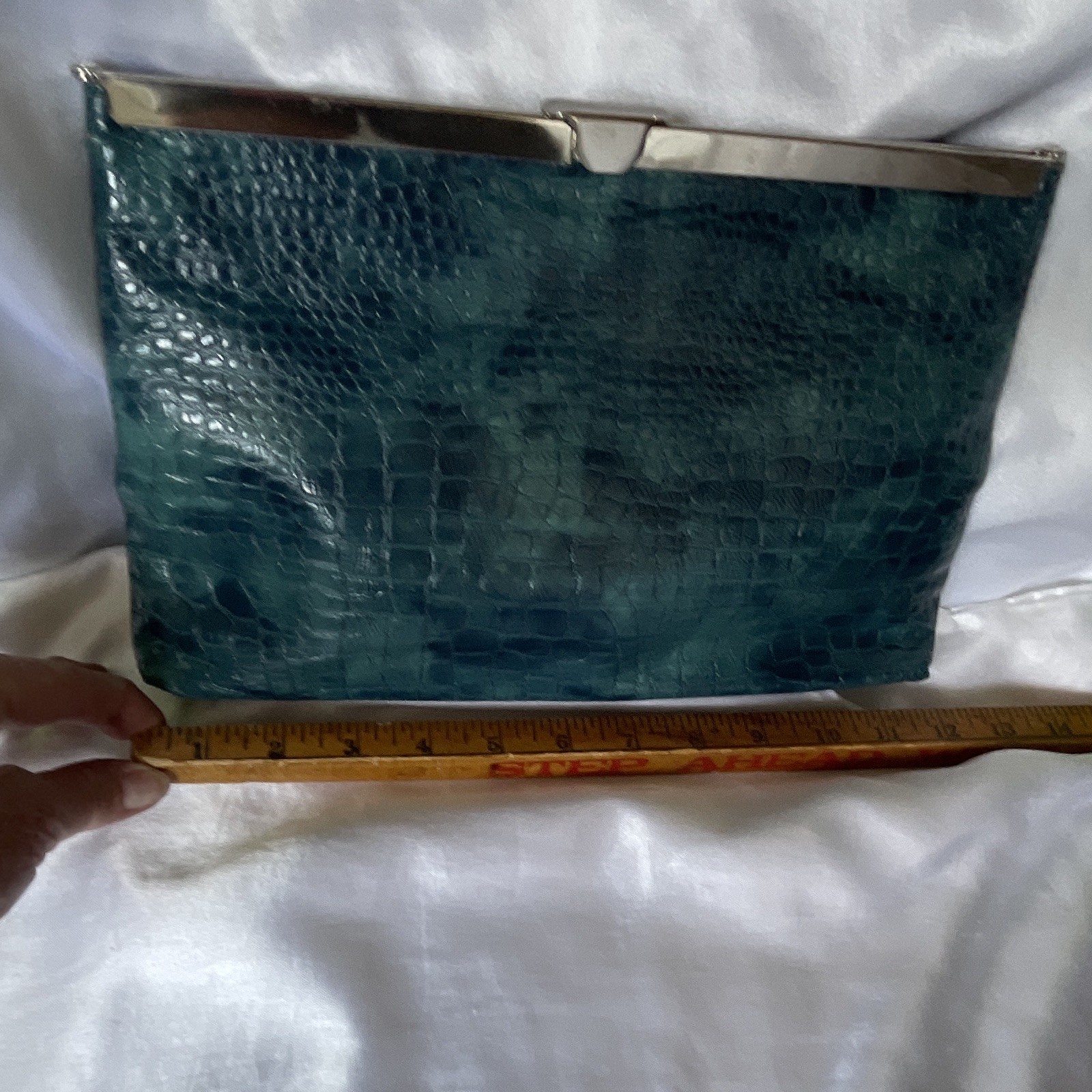 Stella Max Teal Crocodile Embossed,silverLock Clutch and Chain Strap, teal lined
