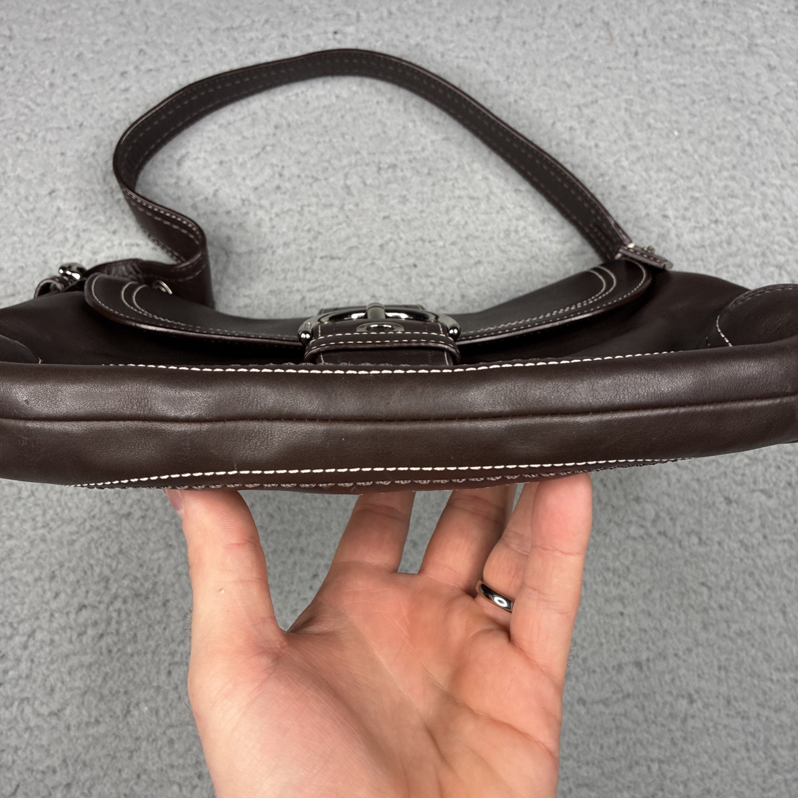 Vintage Coach Soho Y2K Leather Buckle Flap Shoulder Bag Brown Purse F10910
