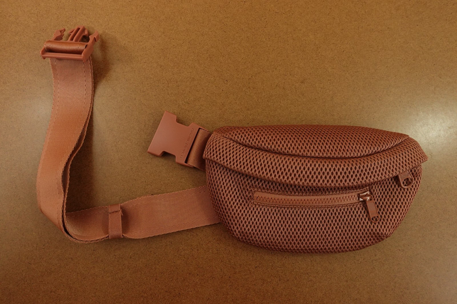 Dagne Dover Brown 9.25” x 2.75″ x 5.5” Ace Neoprene Fanny Crossbody Pack New