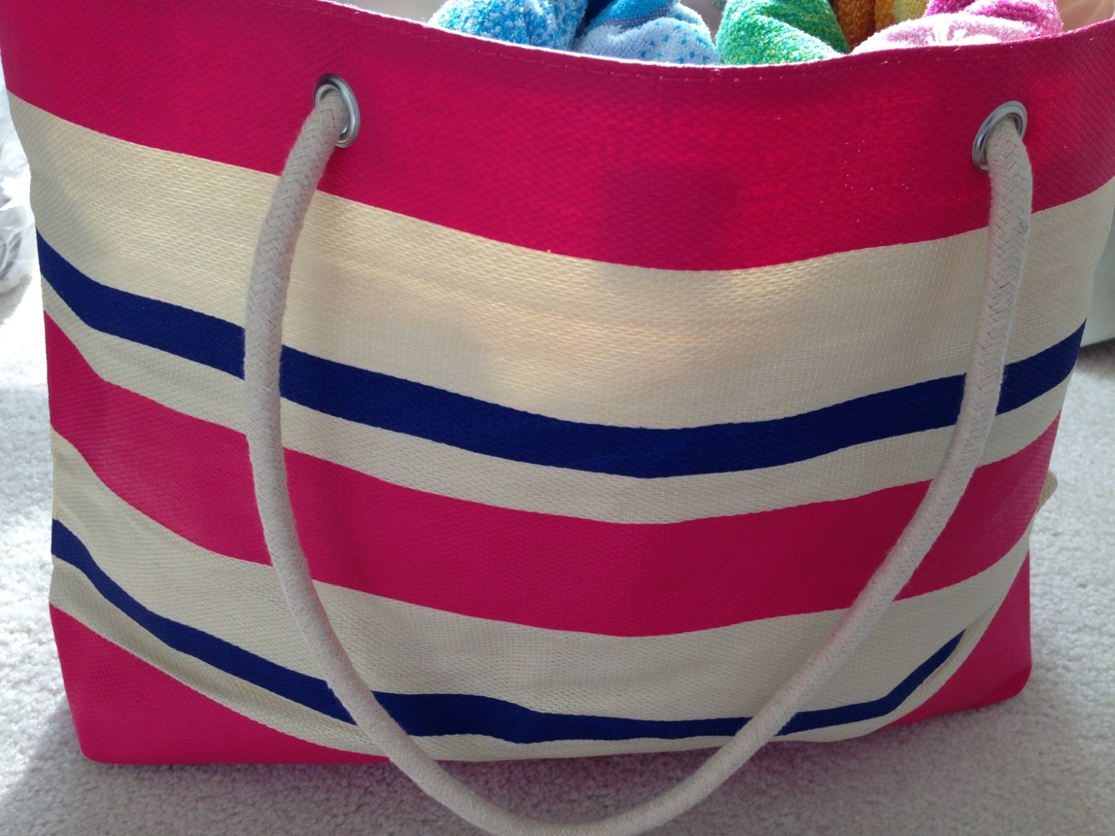 DSW **NEW** PRETTY STRIPED PINK/CREAM/NAVY LINED TOTE OR BEACH BAG