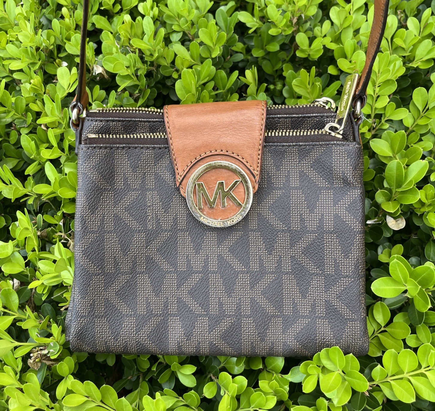 MICHAEL KORS Brown Monogram Pebbled Leather Small Fulton Crossbody Bag Brown